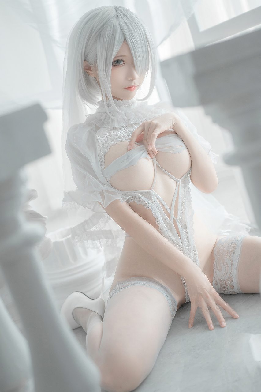 蠢沫沫 2B白婚纱 唯美cosplay巨乳写真欣赏