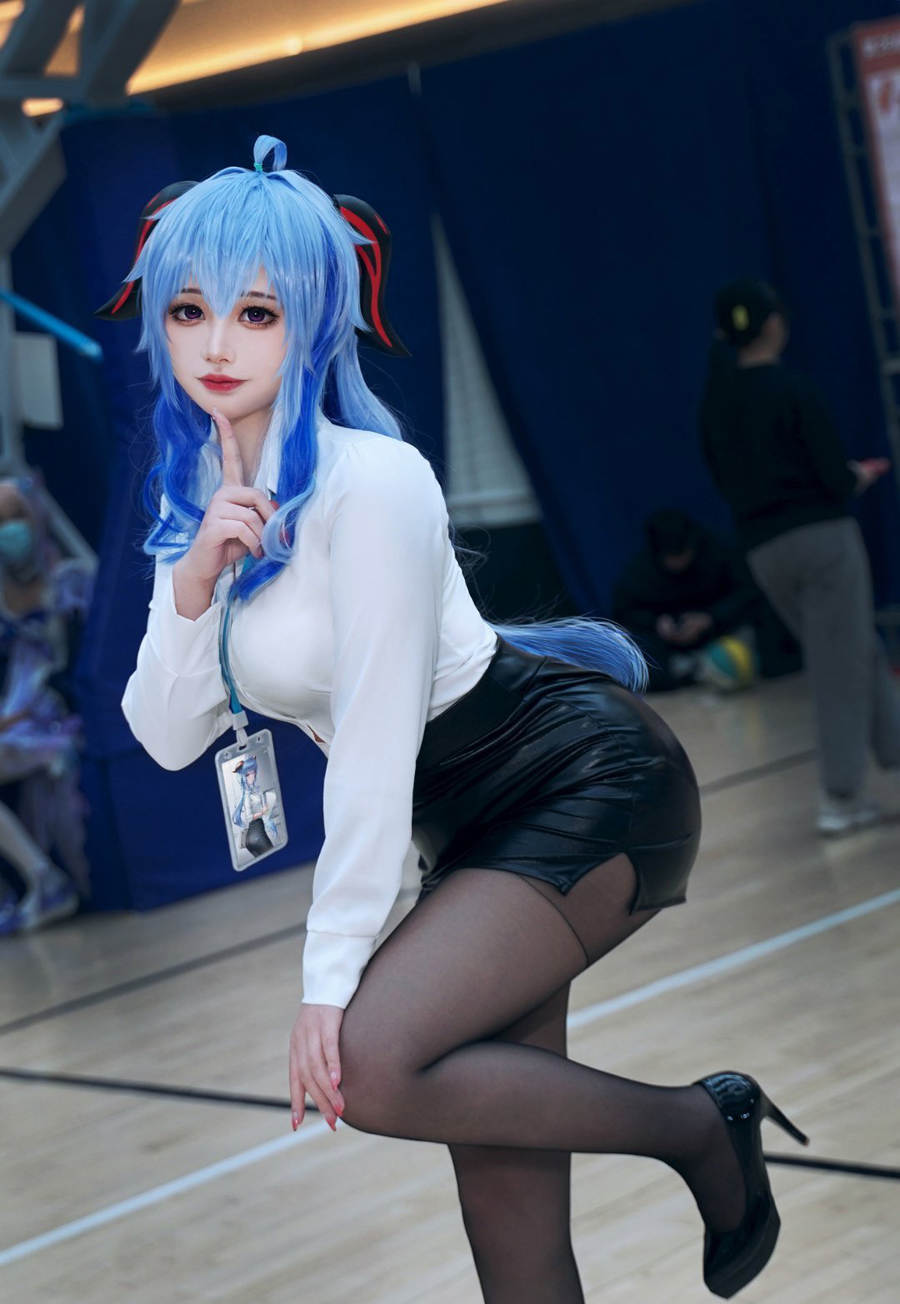 Shiroi_白井茶茶 少女萝莉写真图片资源合集下载 Shiroi_白井茶茶 少女萝莉写真图片资源合集下载